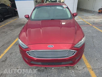 2017 Ford Fusion S – miniatura 2
