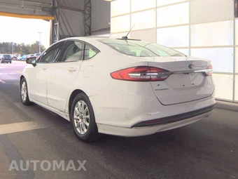 2017 Ford Fusion S – miniatura 6