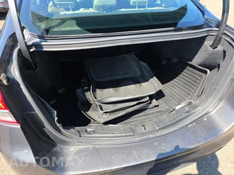 2017 Ford Fusion S - miniatura 16