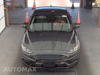 2017 Ford Fusion S - miniatura 2