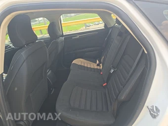 2017 Ford Fusion S – miniatura 13