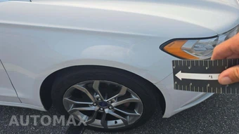 2017 Ford Fusion S – miniatura 26