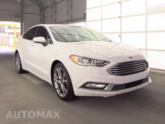 2017 Ford Fusion S – miniatura 3