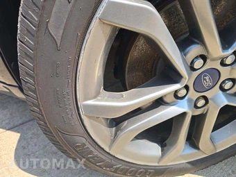 2017 Ford Fusion S – miniatura 29