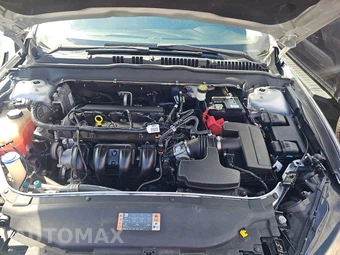 2017 Ford Fusion S – miniatura 15
