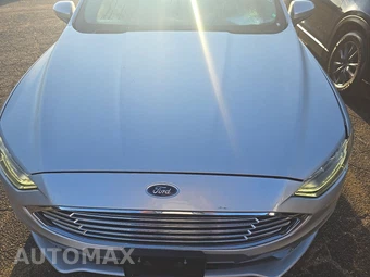 2017 Ford Fusion SE – miniatura 15