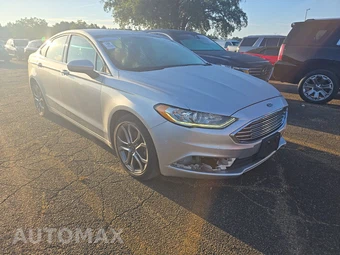 2017 Ford Fusion SE – miniatura 3
