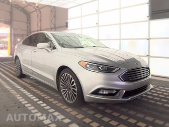 2017 Ford Fusion SE – miniatura 3
