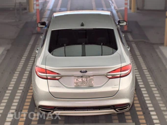 2017 Ford Fusion SE – miniatura 5