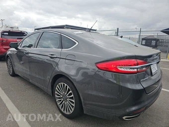 2017 Ford Fusion SE – miniatura 6