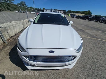 2017 Ford Fusion SE – miniatura 2