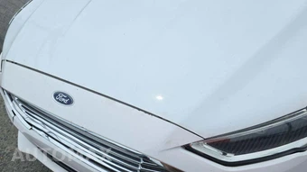 2017 Ford Fusion SE – miniatura 28