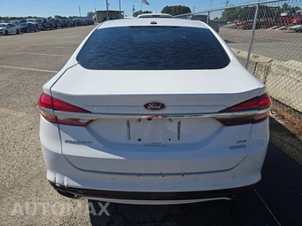 2017 Ford Fusion SE – miniatura 5