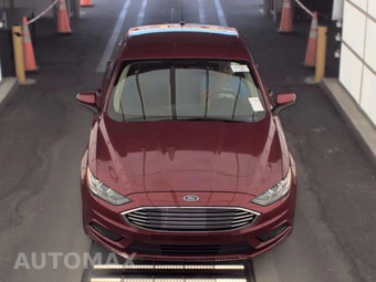 2017 Ford Fusion SE – miniatura 2