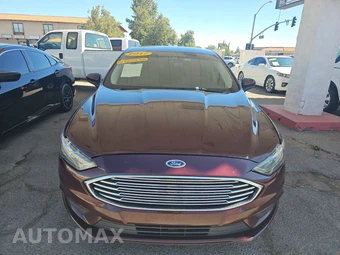 2017 Ford Fusion SE – miniatura 2
