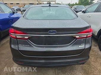 2017 Ford Fusion SE – miniatura 5