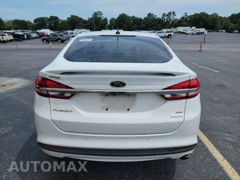 2017 Ford Fusion SE – miniatura 5