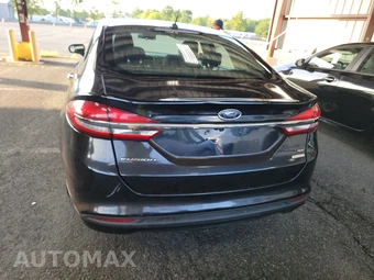 2017 Ford Fusion SE – miniatura 5