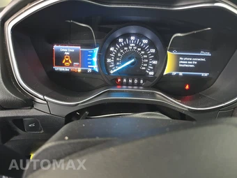 2017 Ford Fusion SE – miniatura 12