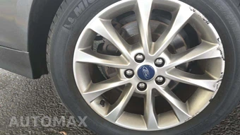2017 Ford Fusion SE – miniatura 28