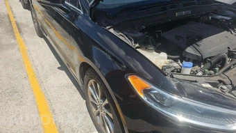 2017 Ford Fusion SE – miniatura 23