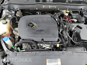 2017 Ford Fusion SE – miniatura 15