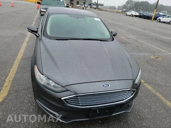2017 Ford Fusion SE – miniatura 2