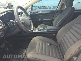 2017 Ford Fusion SE – miniatura 7