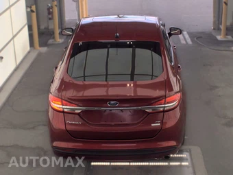 2017 Ford Fusion SE – miniatura 5
