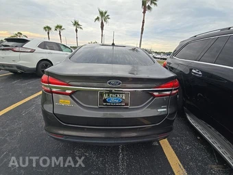 2017 Ford Fusion SE - miniatura 5