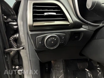 2017 Ford Fusion SE - miniatura 10