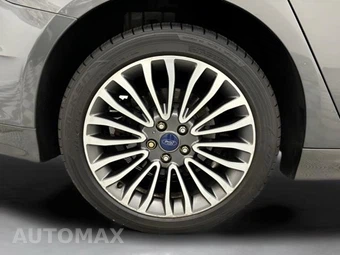 2017 Ford Fusion SE - miniatura 37