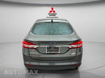 2017 Ford Fusion SE - miniatura 5