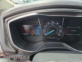 2017 Ford Fusion SE – miniatura 15
