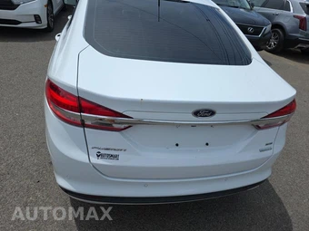 2017 Ford Fusion SE – miniatura 5