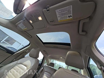 2017 Ford Fusion SE - miniatura 11