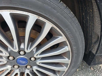 2017 Ford Fusion SE - miniatura 26