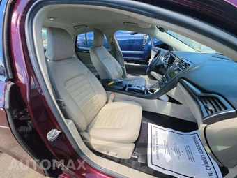 2017 Ford Fusion SE – miniatura 18