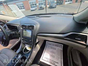 2017 Ford Fusion SE – miniatura 19