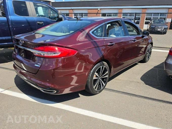 2017 Ford Fusion SE – miniatura 3