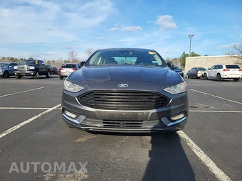 2017 Ford Fusion SE - miniatura 2