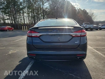 2017 Ford Fusion SE - miniatura 5