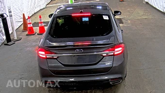 2017 Ford Fusion Titanium – miniatura 5
