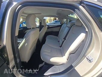 2017 Ford Fusion Titanium - miniatura 10