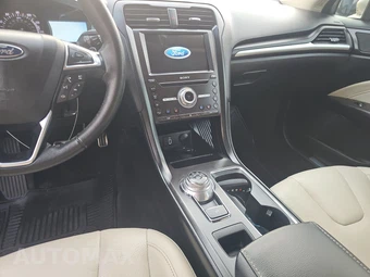 2017 Ford Fusion Titanium – miniatura 11