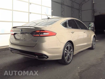 2017 Ford Fusion Titanium – miniatura 4