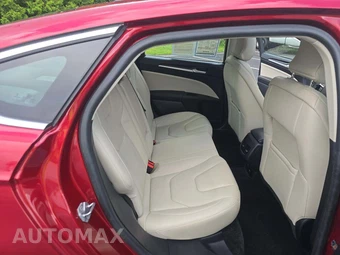 2017 Ford Fusion Titanium - miniatura 13