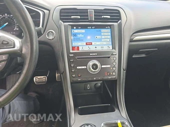 2017 Ford Fusion Titanium - miniatura 7