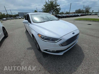 2017 Ford Fusion Titanium - miniatura 4
