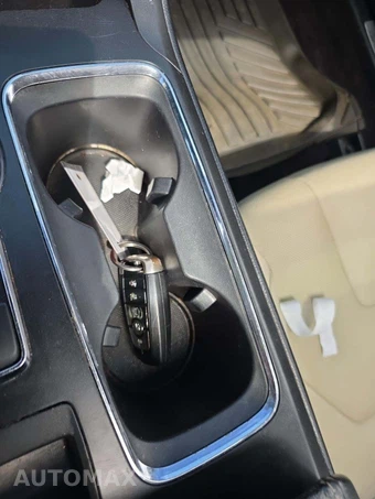 2017 Ford Fusion Titanium - miniatura 8